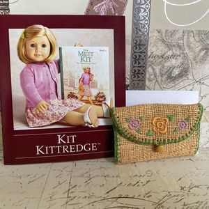 American Girl Pleasant Co Retired Kit Kittredge Straw Woven Clutch Purse Flowers
